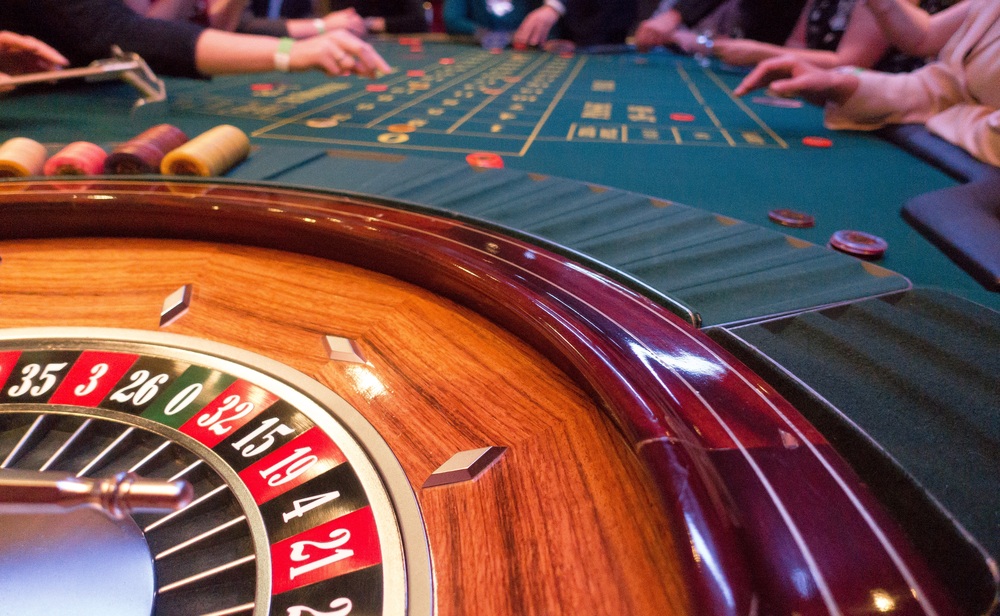 The Ultimate Guide to Essential Gambling Terms and Casino Lingo Everyone Should Know
