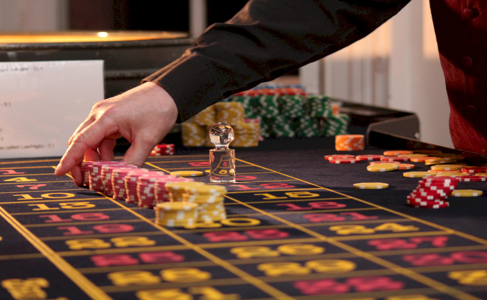 Top Live Dealer Baccarat Casinos 2022
